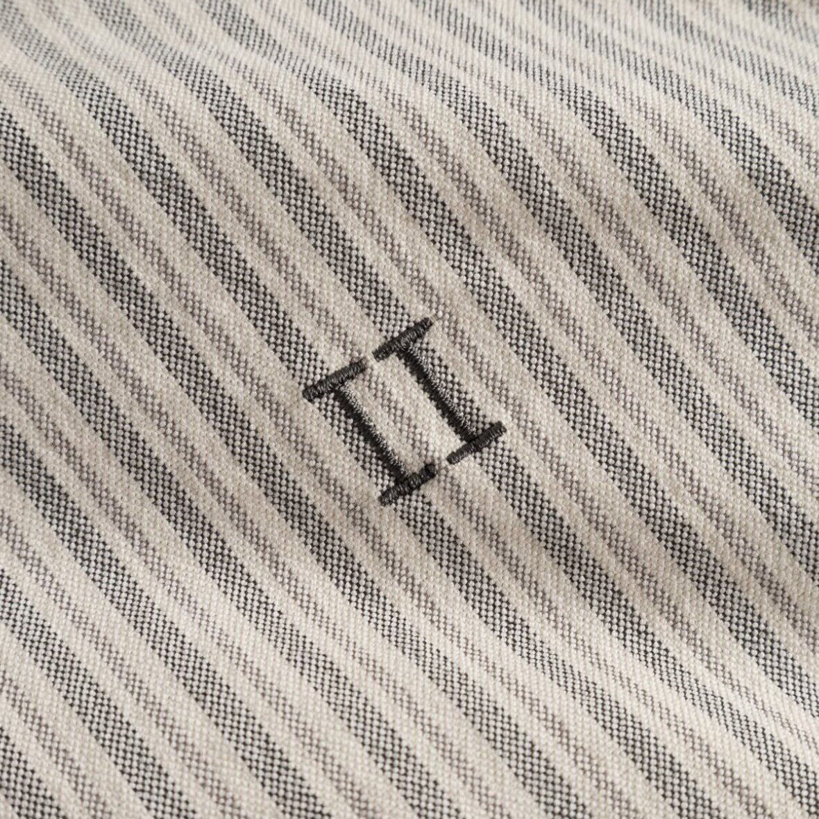 LES DEUX KONRAD STRIPE OXFORD SHIRT