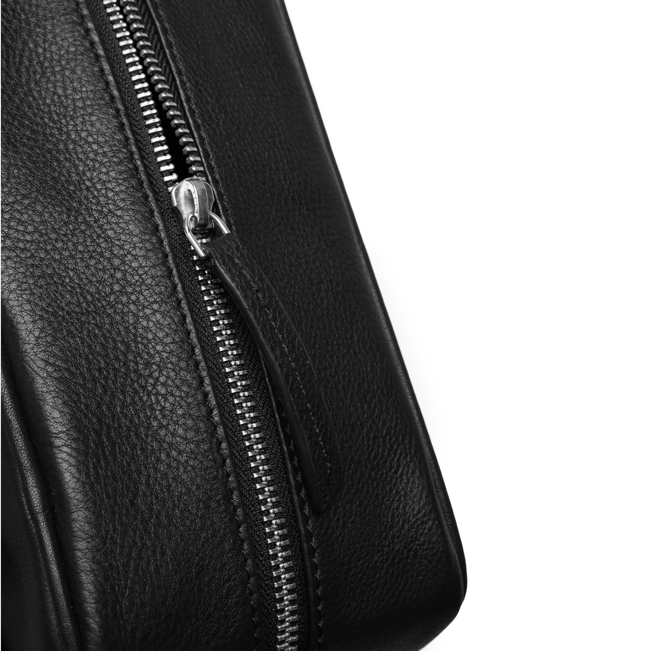 LES DEUX LEATHER WASH BAG