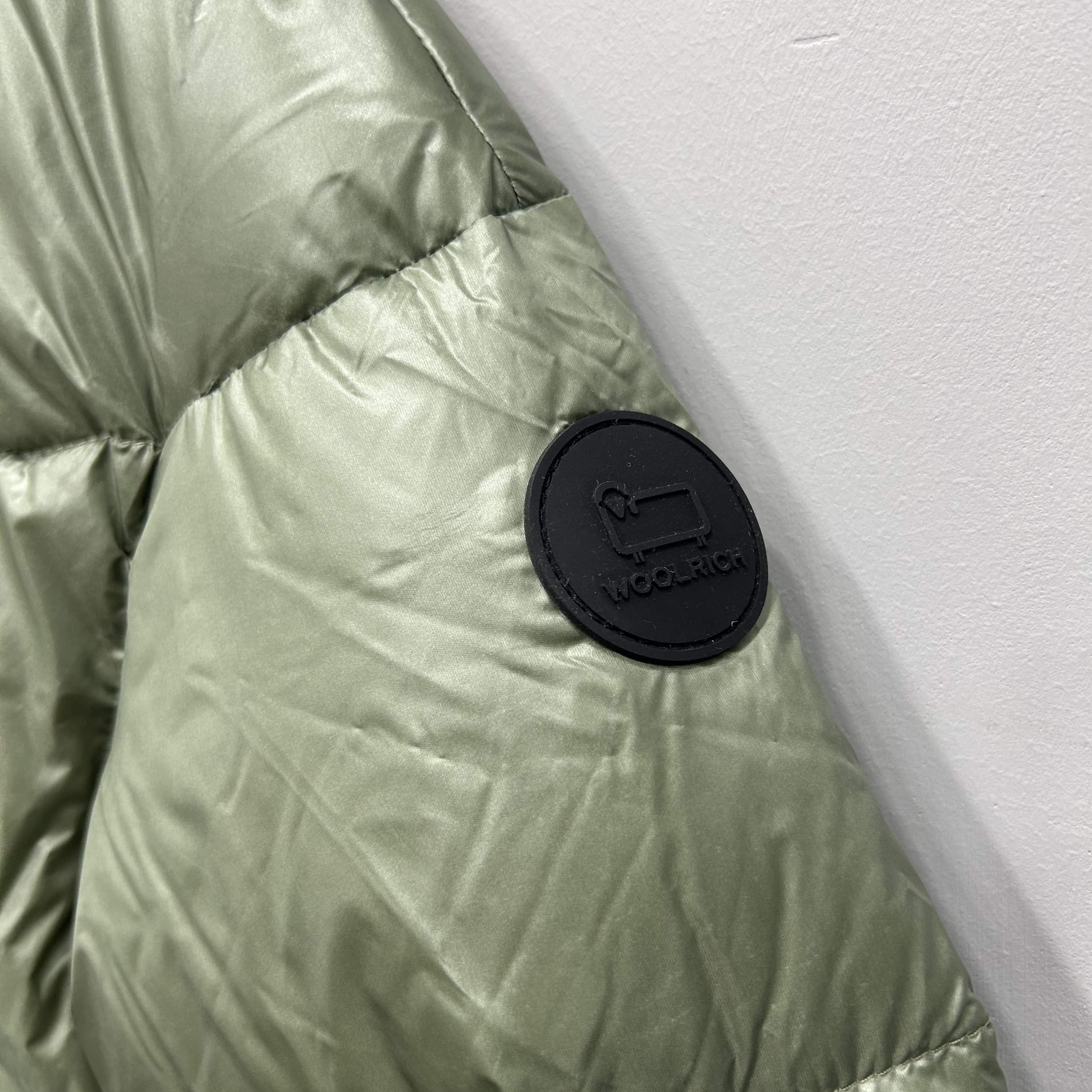 WOOLRICH KIDS GIRLS ALIQUIPPA GLOSSY DOWN JACKET