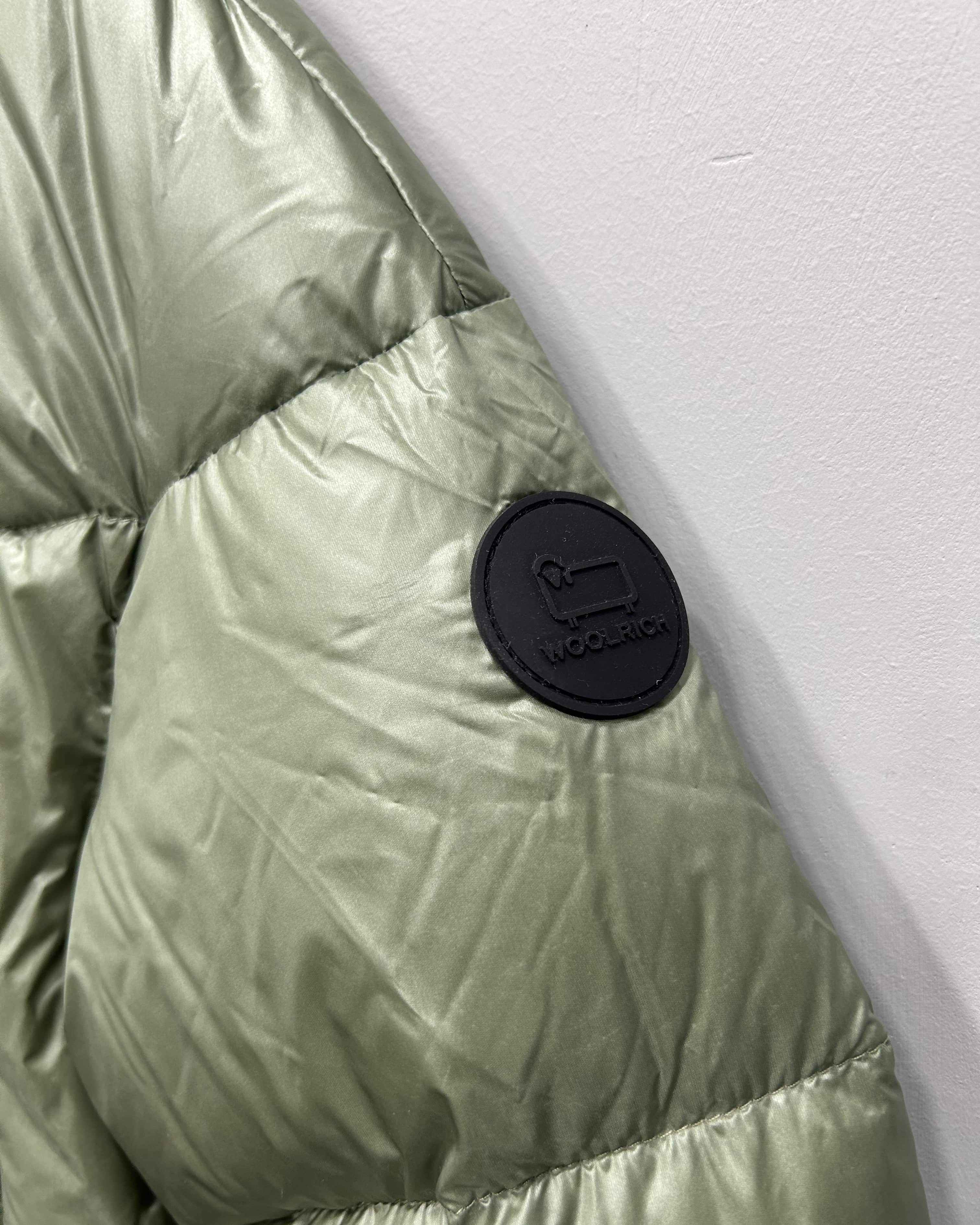 WOOLRICH KIDS GIRLS ALIQUIPPA GLOSSY DOWN JACKET