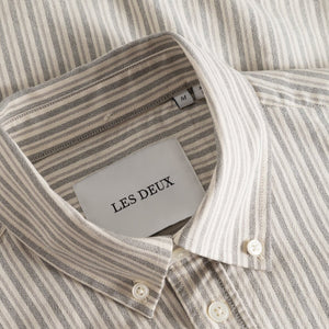 LES DEUX KONRAD STRIPE OXFORD SHIRT