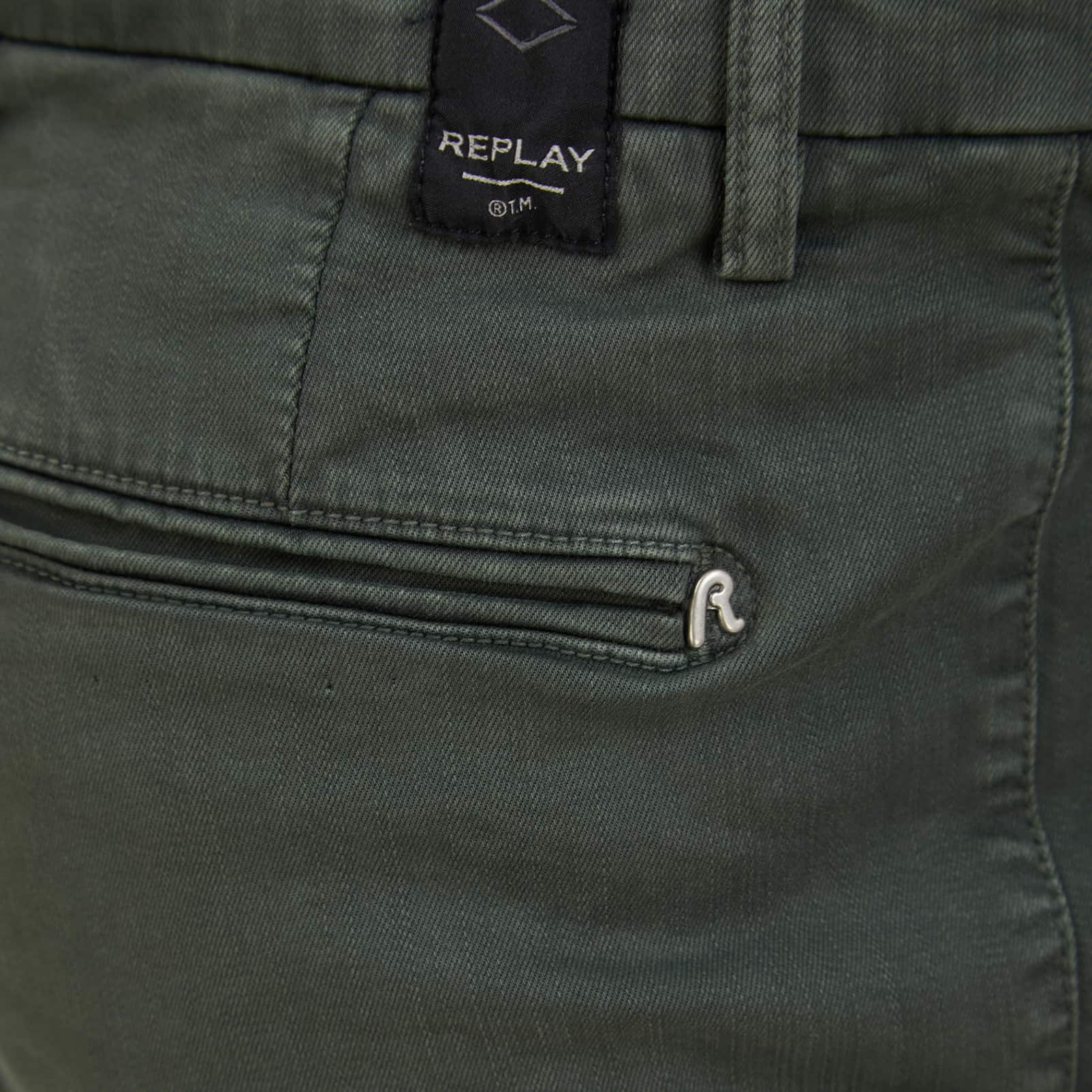 REPLAY HYPERFLEX X.L.I.T.E. BENNI CHINO SHORTS M9782A.000.8366197 - Military Green (030)